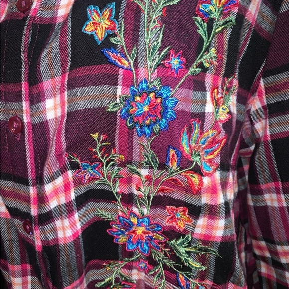 Pioneer Woman Embroidered Flannel Long Sleeve Button Shirt Plum Combo XL - Picture 3 of 7